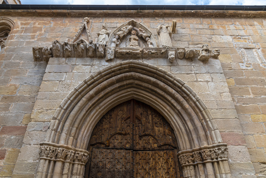 Teruel - Peñarroya de Tastavins 19 - santuario Virgen de la Fuente - ermita de Arriba.jpg